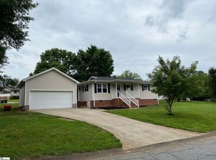 116 Everest Dr, Inman, SC 29349