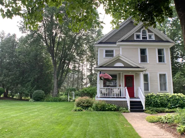 505 S Weed St, Shawano, WI 54166