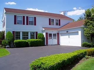2nd image of 3126 Somerset Dr