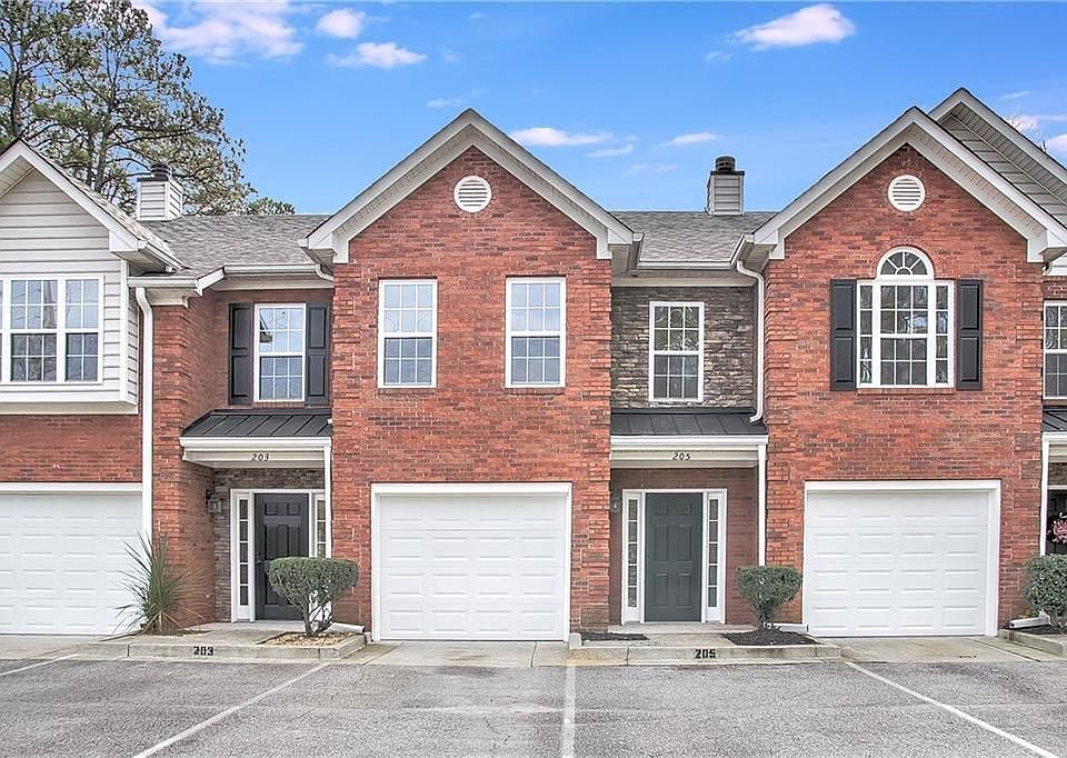 1st image of 205 Morris Ln