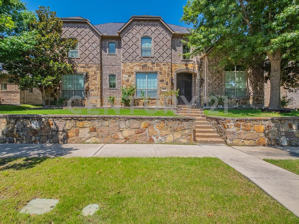 7565 Rawlins Ln