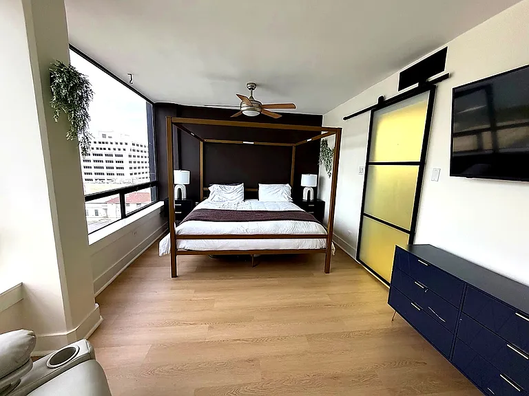 1212 Guadalupe St #904 — Photo 4