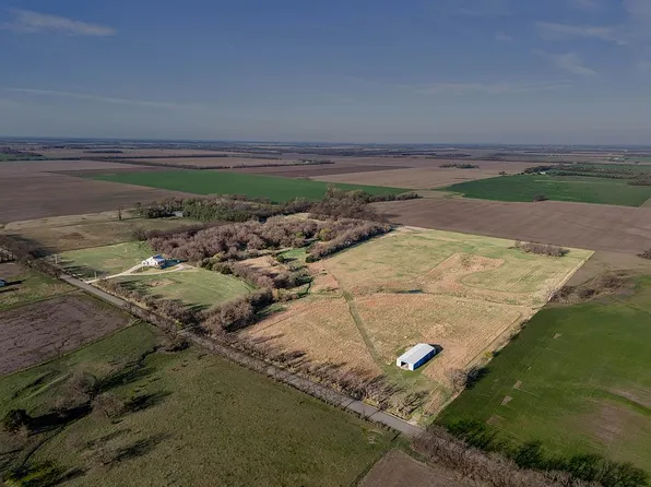 1155 Eagle, Hillsboro, KS 67063