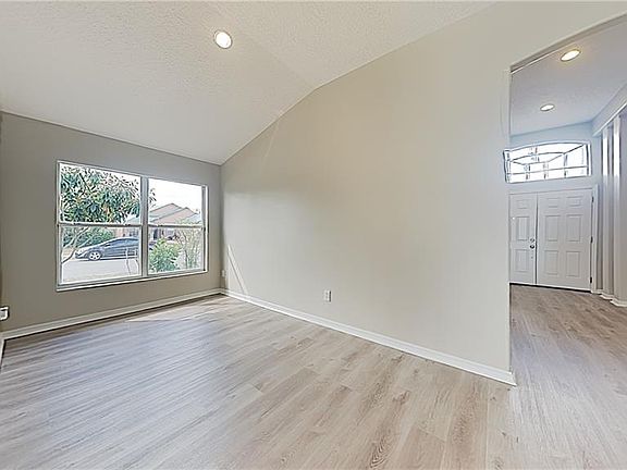 2nd image of 10837 Wildlife Pl
