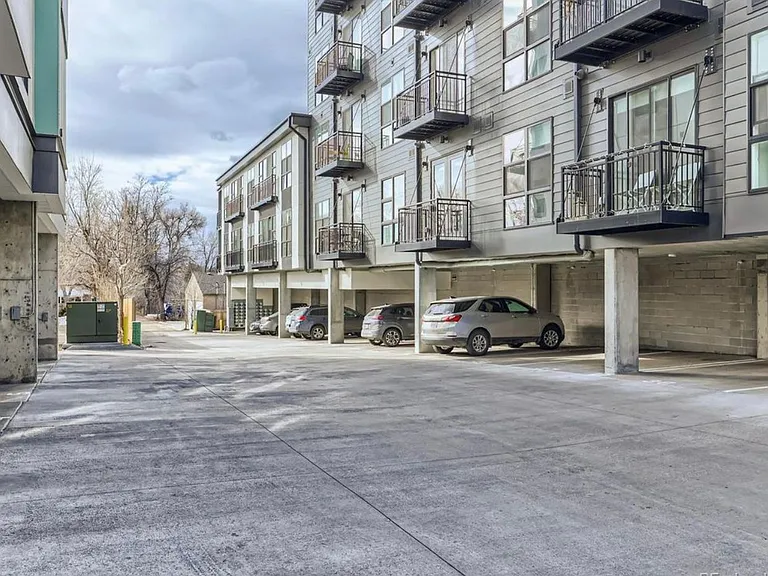 3500 S Corona St #203 — Photo 24