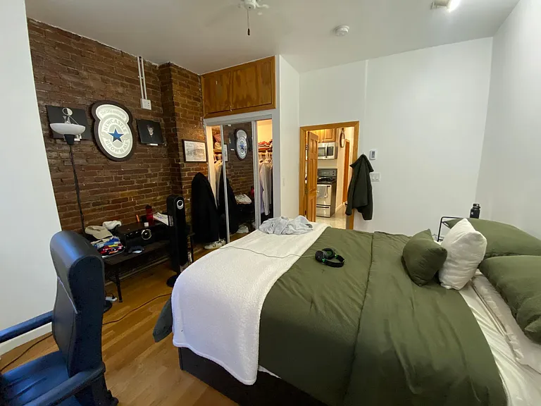 89 Prince St #3 — Photo 12