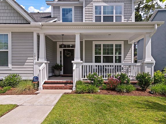 3rd image of 193 Silver Cypress Cir