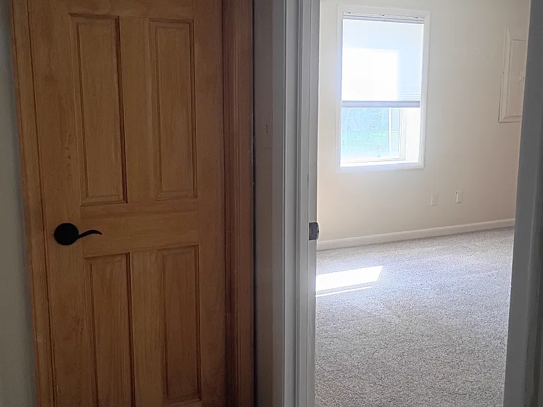 607 Overhill Dr — Photo 24