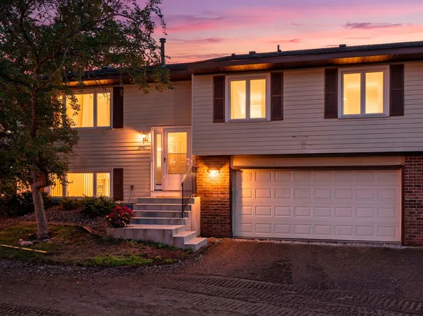 13941 Herald Ct, Apple Valley, MN 55124