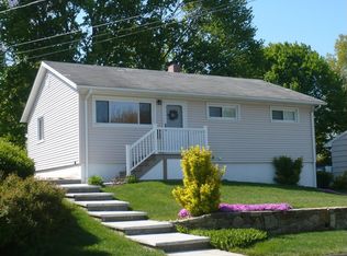 18 Harris Rd, Ansonia, CT 06401