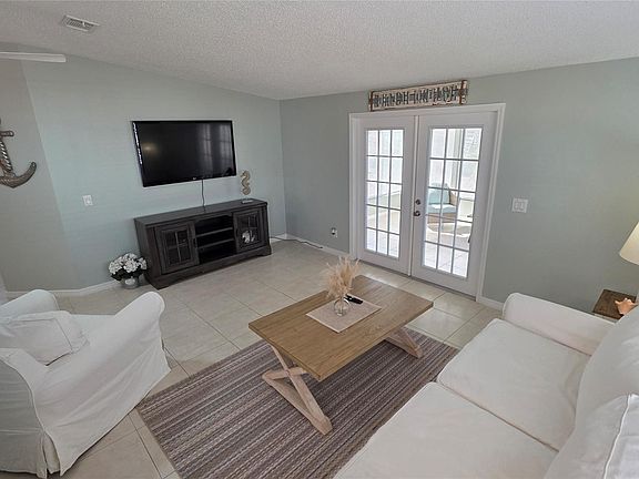 2nd image of 3784 Sapodilla Ct