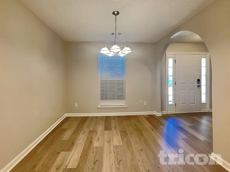 5769 Village Loop — Photo 7