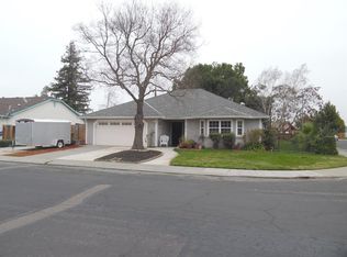 551 April Way, Manteca, CA 95336