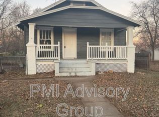 1827 NW Tyler St, Topeka, KS 66608