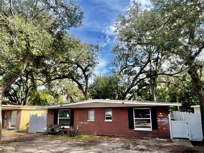 8729 N 48th St #A & B, Tampa, FL, 33617