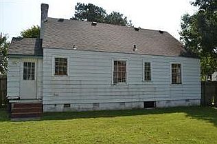 2nd image of 8 Surry St
