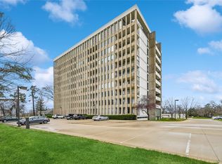2222 1st Ave NE APT 108, Cedar Rapids, IA