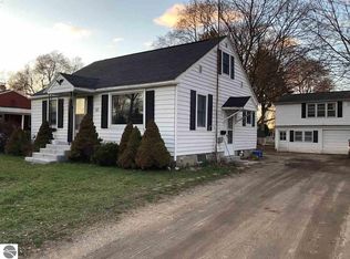 821 E Bennett Ave, Mt Pleasant, MI 48858