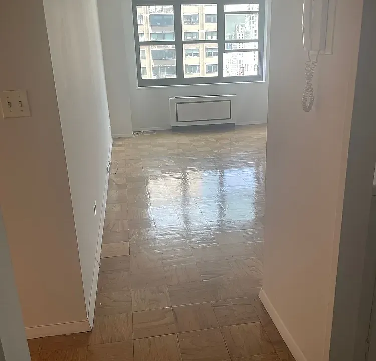 200 E 72nd St #24-L