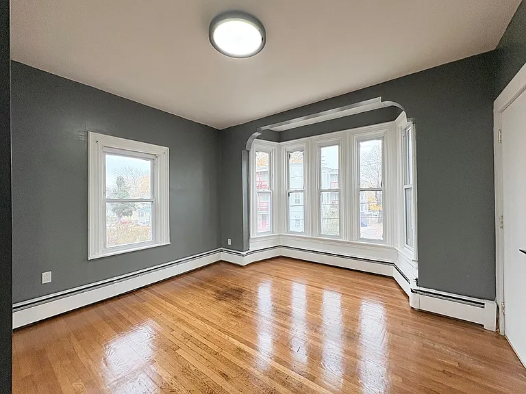 92 French Ave #2 — Photo 8