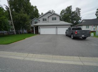 16555 Theodore Dr, Eagle River, AK 99577