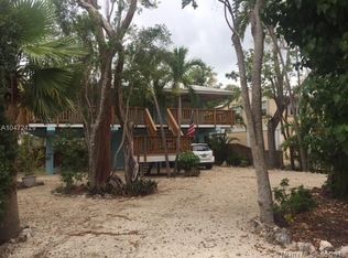675 N Lake Dr, Key Largo, FL 33037