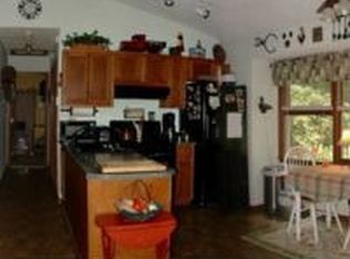 27 Candee Ln, Maggie Valley, NC 28751