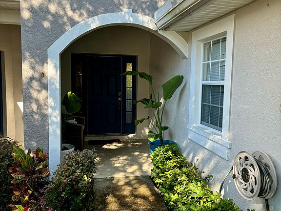 3rd image of 19240 Stone Hedge Dr