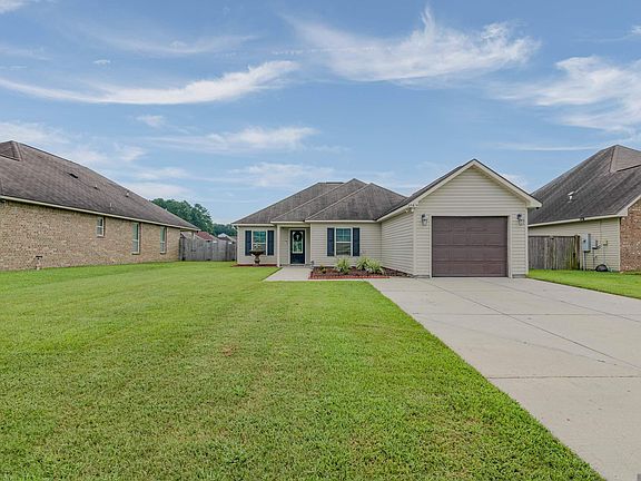 2nd image of 25674 Palmwood Ct