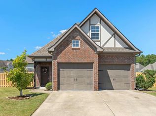 144 Love Ln, Sterrett, AL 35147