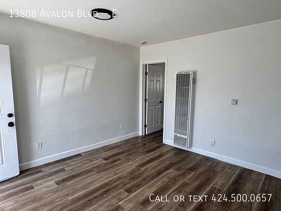 4th image of 13808 Avalon Blvd #E