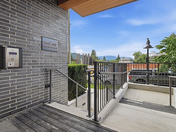 4th image of 648 Lea Ave #304
