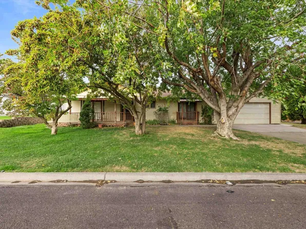 4804 S Kent St, Kennewick, WA 99337