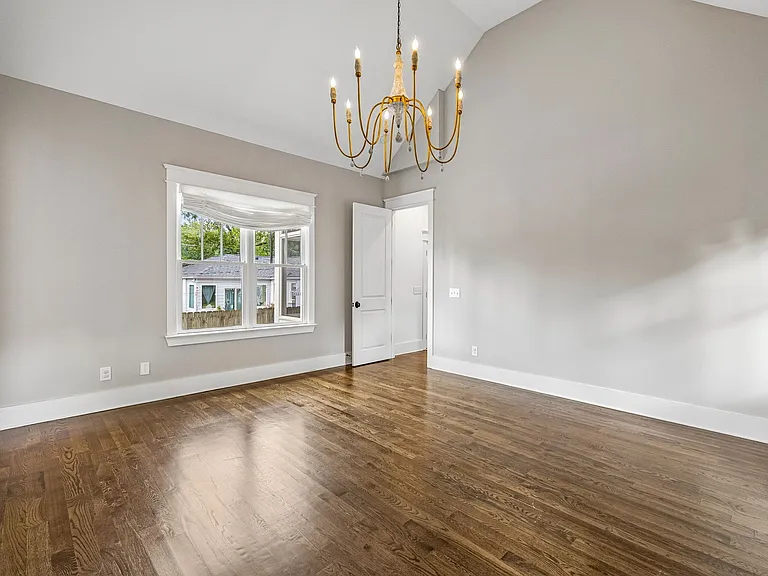 124B Lincoln Ct — Photo 33