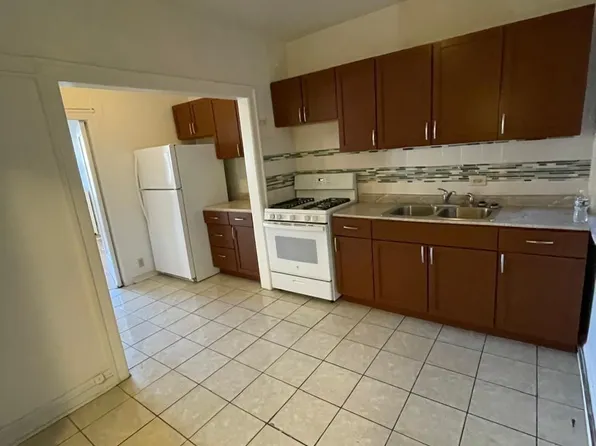 8216 S Langley Ave #2, Chicago, IL 60619