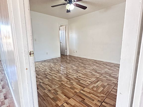 3rd image of 5955 Longbow Ln APT 8