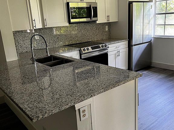 5th image of 6596 Via Regina #6596