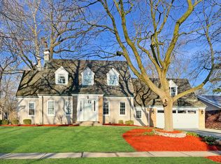 9230 S 52nd Ave, Oak Lawn, IL 60453