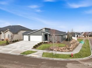 1916 W Henrys Fork Dr, Meridian, ID 83642