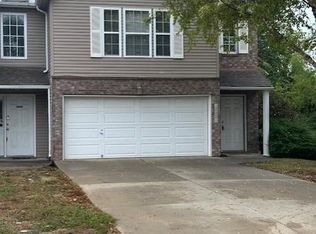 1666 NW Garrett Dr, Blue Springs, MO 64015