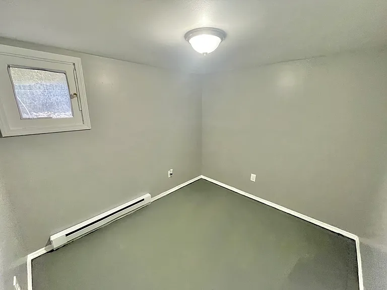 3 Sherman Ave #1 — Photo 10