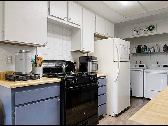 2nd image of 3160 Little Mountain Dr APT B
