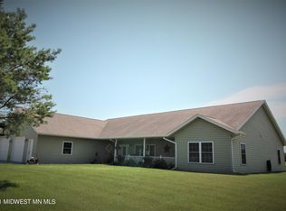 55700 119th St, Parkers Prairie, MN 56361