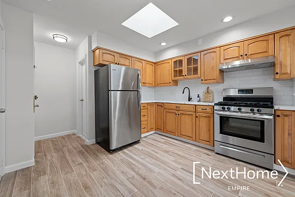 Rented by NextHome Empire | media 5