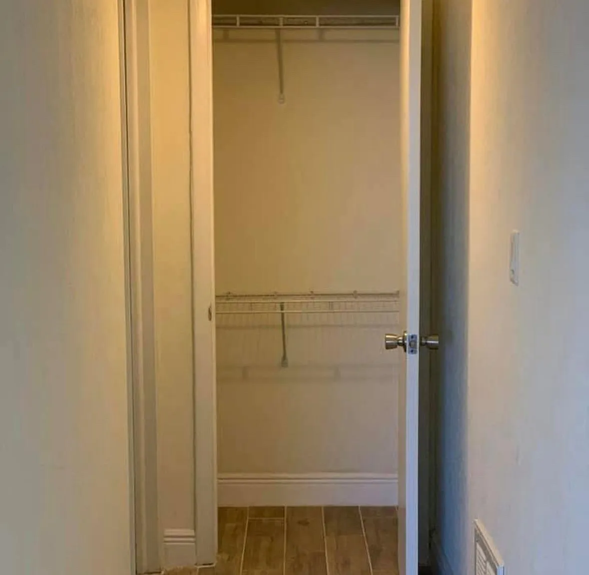 1 bed, 500 sqft, $1,000 — Photo 4