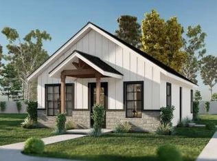 2923 Hiawatha St, Kansas City, KS 66104