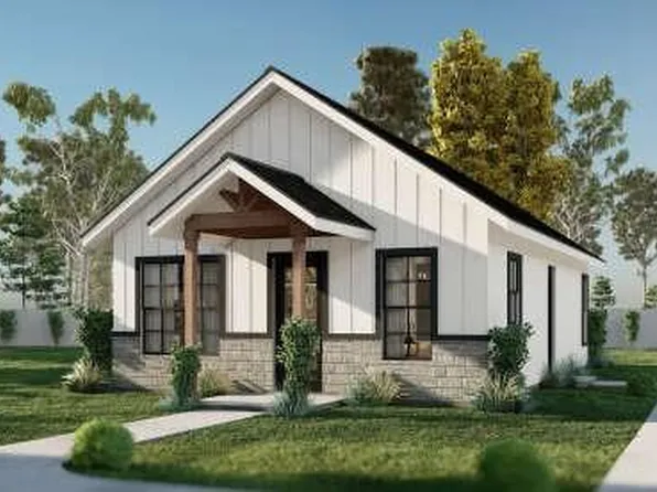 2923 Hiawatha St, Kansas City, KS 66104