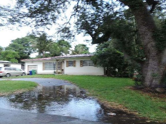 2nd image of 13401 NW 1st Ave