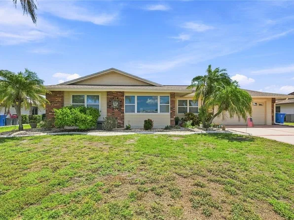 1405 HACIENDA DRIVE, SUN CITY CENTER, FL 33573