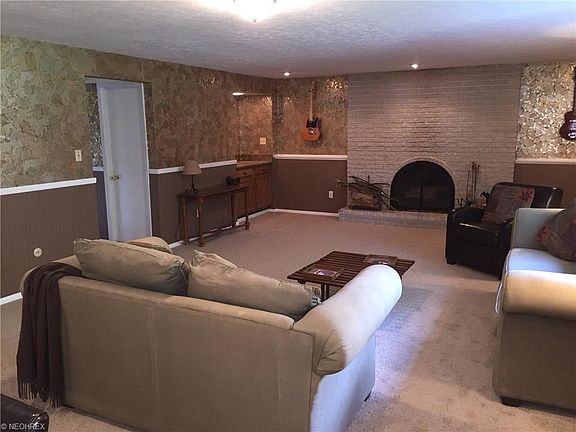 4th image of 25766 Hidden Acres Dr